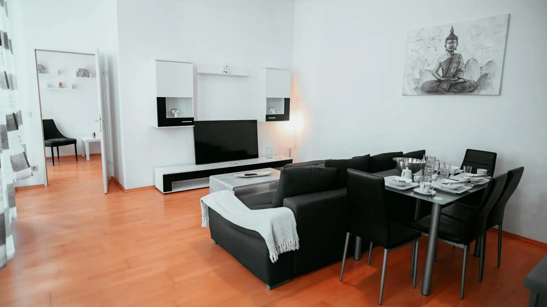 Raimond Apartment Ottakringer Top 10 Vienna